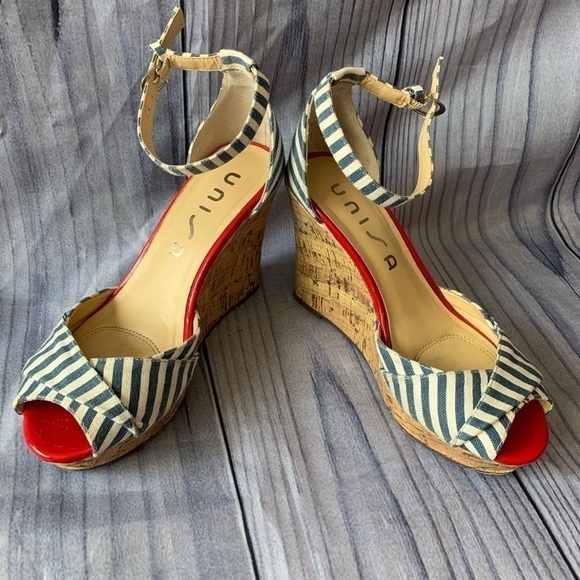 ✅5X Host Pick✅ Unisa Wedge Open Toe Shoes, 6M - Picture 2 of 7